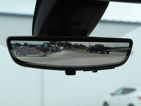 Used 2021 Chevrolet Tahoe High Country w/ Premium Package AWD/4WD image 12