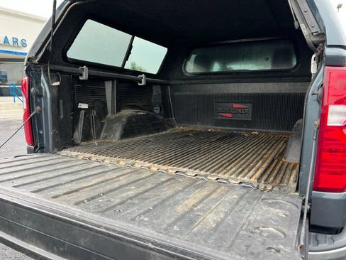 Used 2020 Chevrolet Silverado 1500 LT AWD/4WD image 22