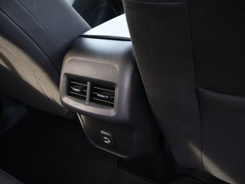 Used 2022 Chevrolet Equinox LS w/ LS Convenience Package image 14