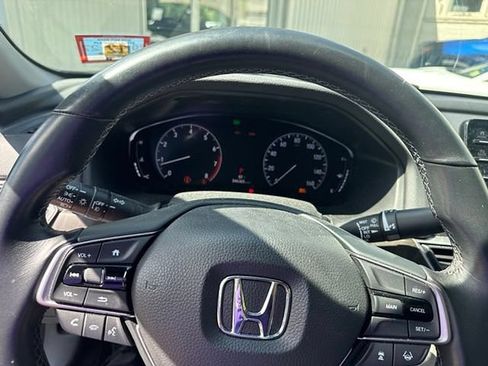 Used 2019 Honda Accord EX-L image 8