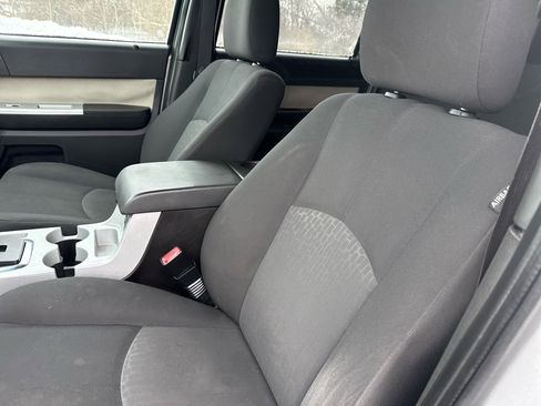 Used 2009 Mercury Mariner 2WD image 11