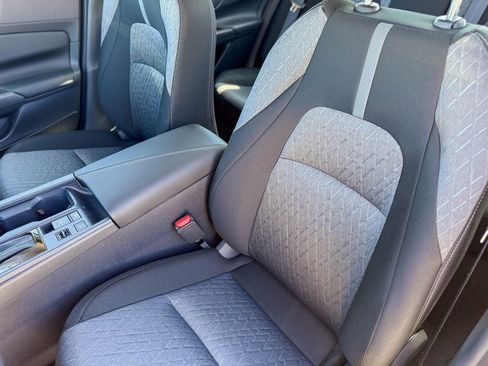 New 2026 Nissan Sentra SV w/ Floor Mat Package FWD image 17