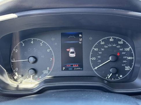 Used 2025 Toyota Corolla LE FWD image 30