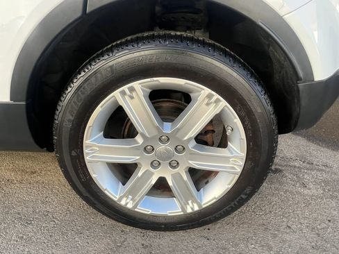 Used 2014 Land Rover Range Rover Evoque Pure Plus image 11