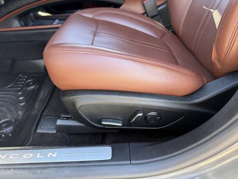 Used 2020 Lincoln MKZ Reserve w/ Elements Package image 22