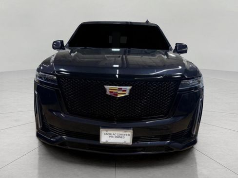 Certified 2022 Cadillac Escalade Sport AWD/4WD image 4