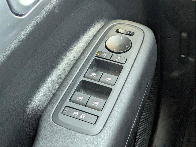 Certified 2026 Hyundai Santa Fe SE FWD image 24
