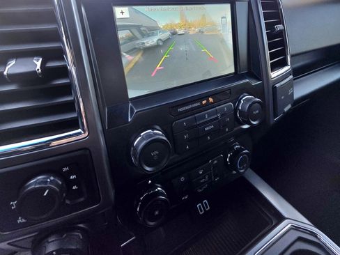 Used 2016 Ford F150 XLT w/ Equipment Group 302A Luxury image 11