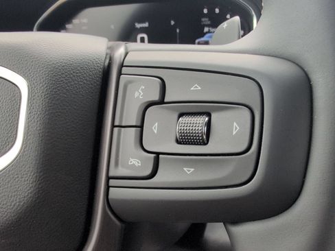New 2026 GMC Sierra 1500 AT4 w/ AT4 Preferred Package AWD/4WD image 15