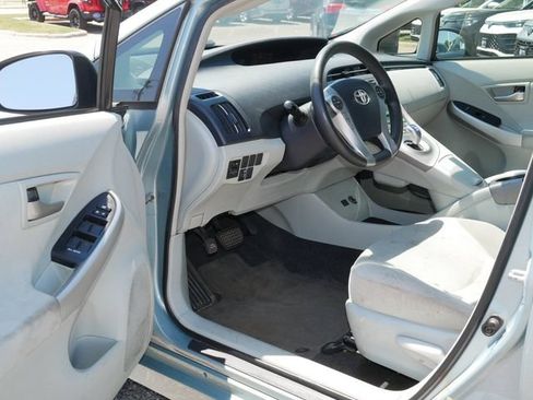Used 2013 Toyota Prius Three FWD image 12