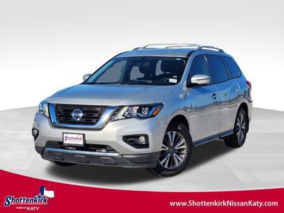 Certified 2020 Nissan Pathfinder SL