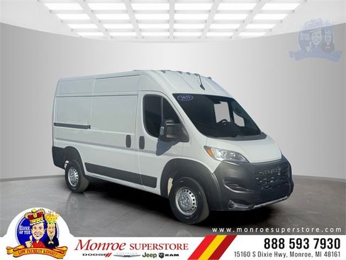 Used 2025 RAM ProMaster 1500 image 1