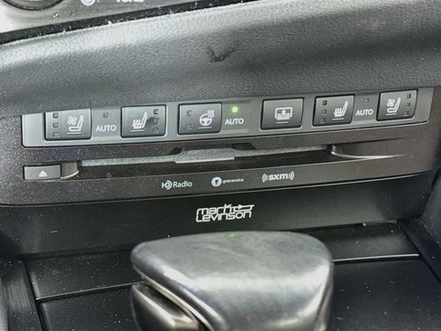 Used 2022 Lexus ES 300h w/ Accessory Package FWD image 21