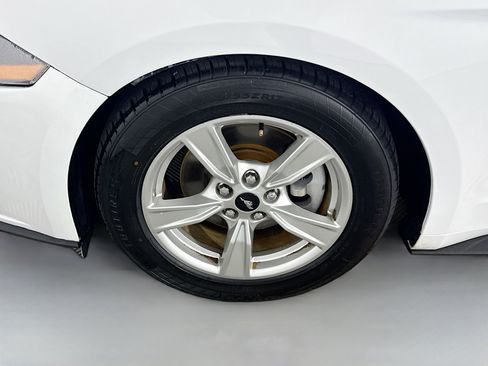 Used 2021 Ford Mustang Coupe image 36