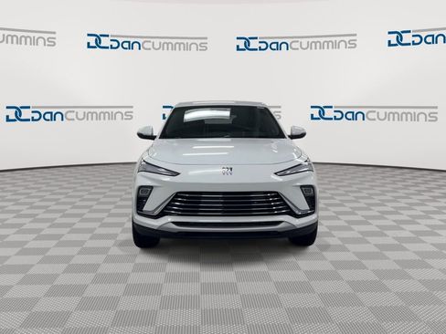 New 2026 Buick Envista Preferred w/ Convenience I Package FWD image 3