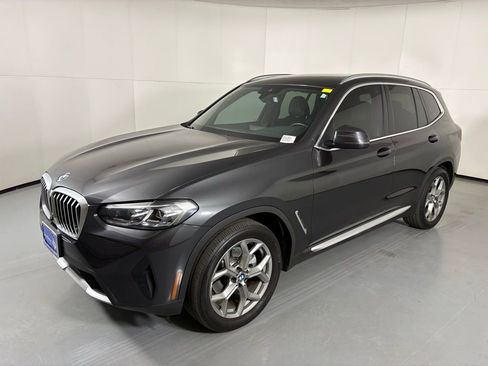 Used 2024 BMW X3 sDrive30i image 4