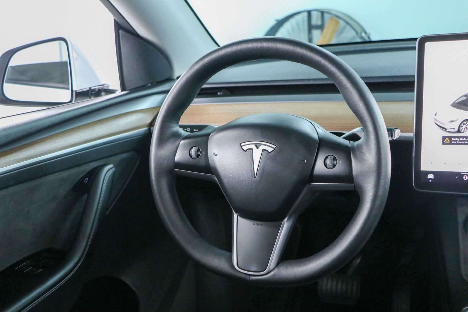 Used 2023 Tesla Model Y Long Range AWD/4WD image 12