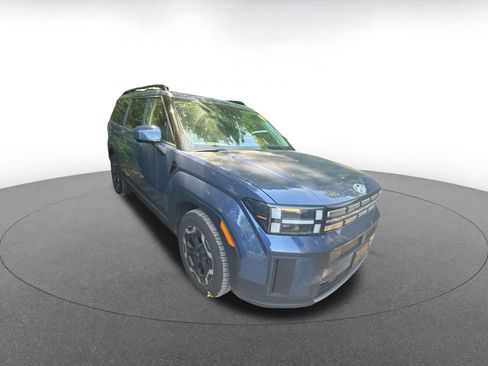 Used 2025 Hyundai Santa Fe SEL AWD/4WD image 5