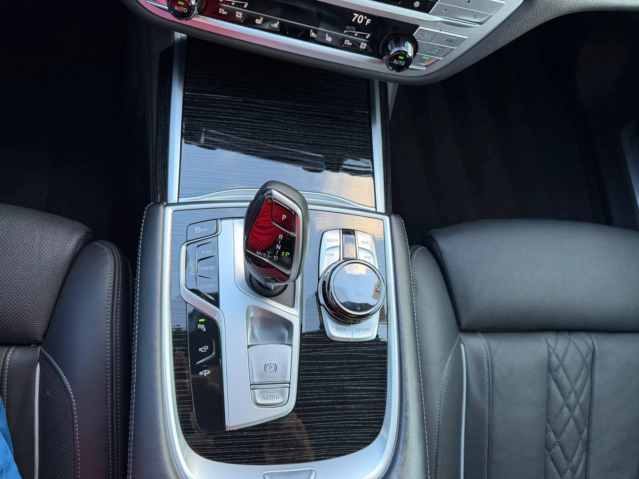 Used 2020 BMW 750i xDrive w/ Autobahn Package AWD/4WD image 41