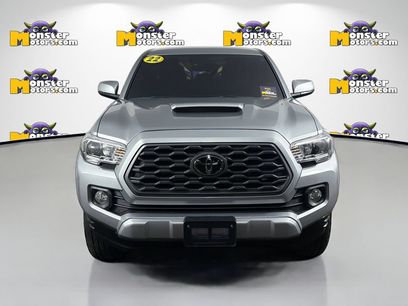 Used 2022 Toyota Tacoma TRD Sport w/ Technology Package