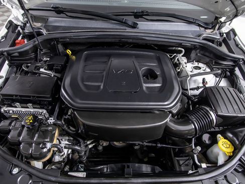 Used 2020 Dodge Durango SXT image 47