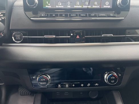 Used 2024 Mitsubishi Outlander FWD image 40