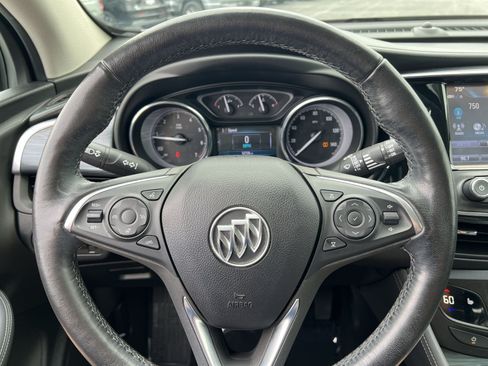 Used 2019 Buick Envision Essence w/ LPO, Road Trip Package FWD image 16