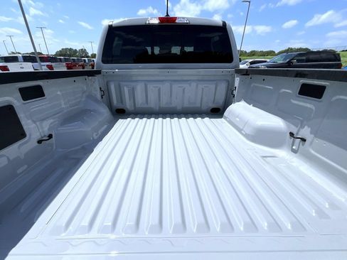 New 2026 Ford Ranger XLT w/ Equipment Group 301A High AWD/4WD image 16