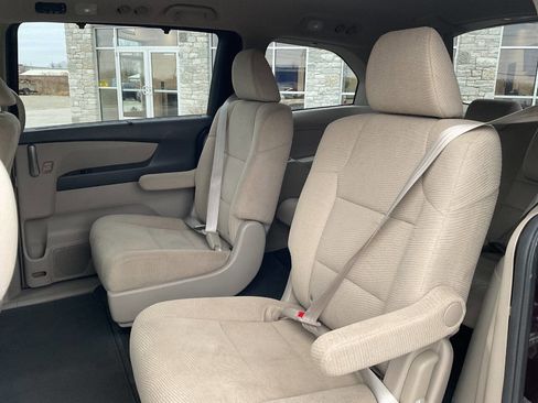 Used 2012 Honda Odyssey EX image 27