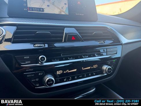 Used 2018 BMW 540i xDrive w/ Premium Package AWD/4WD image 24