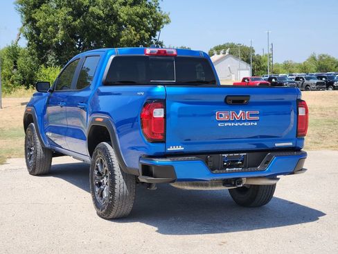 Used 2024 GMC Canyon Elevation w/ Convenience Package AWD/4WD image 5