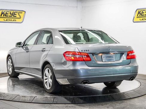 Used 2011 Mercedes-Benz E 350 Sedan image 2