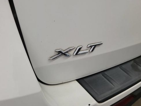 Used 2023 Ford Explorer XLT w/ Equipment Group 202A AWD/4WD image 23