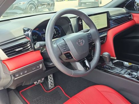Used 2025 Toyota Camry XSE FWD image 14