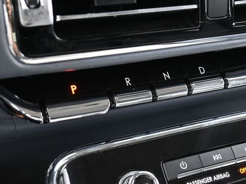 Used 2019 Lincoln Navigator Black Label w/ Cargo Package image 33