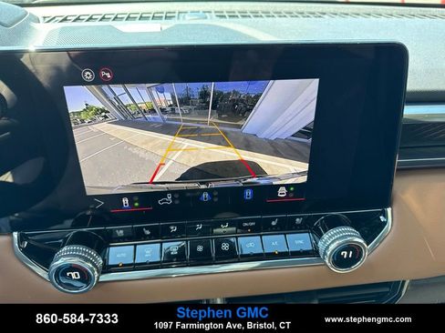 New 2026 GMC Canyon AT4 w/ Technology Plus Package AWD/4WD image 20
