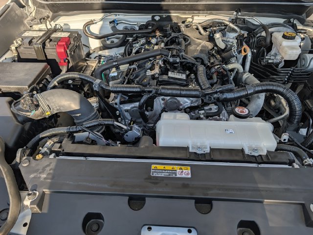 Used 2024 Toyota Tacoma TRD Sport AWD/4WD image 35