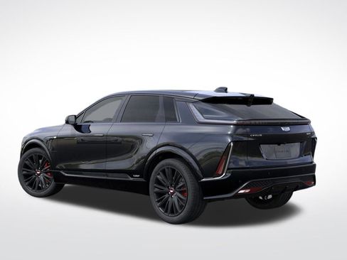 New 2026 Cadillac Lyriq V image 3