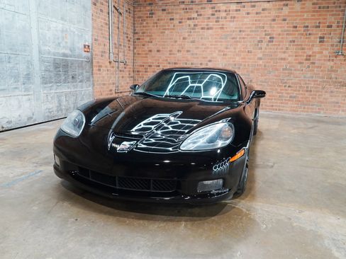 Used 2013 Chevrolet Corvette Grand Sport RWD image 6