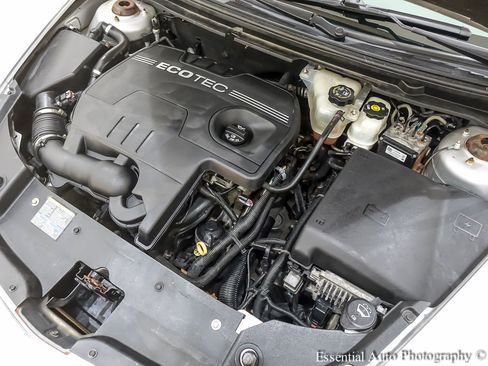 Used 2009 Chevrolet Malibu LS image 33