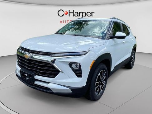Certified 2025 Chevrolet TrailBlazer LT AWD/4WD image 7