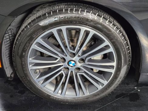 Used 2019 BMW 530i 530i w/ Convenience Package image 12