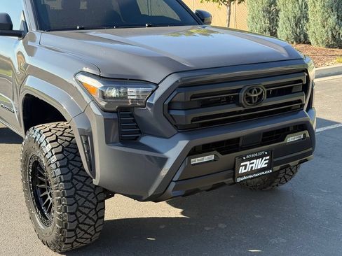 Used 2024 Toyota Tacoma SR5 AWD/4WD image 3