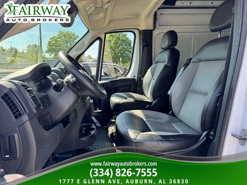 Used 2023 RAM ProMaster 2500 image 10