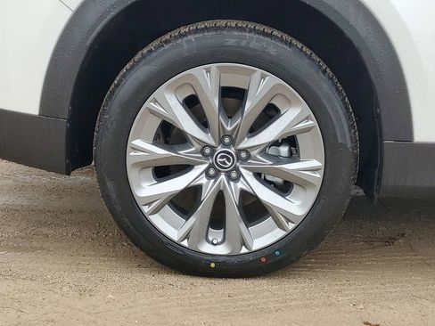 New 2026 MAZDA CX-90 Plug-In Hybrid w/ Preferred image 5