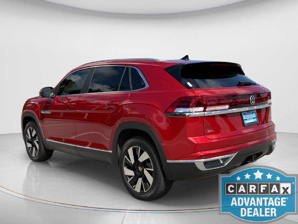 Certified 2025 Volkswagen Atlas Cross Sport SEL AWD/4WD image 5