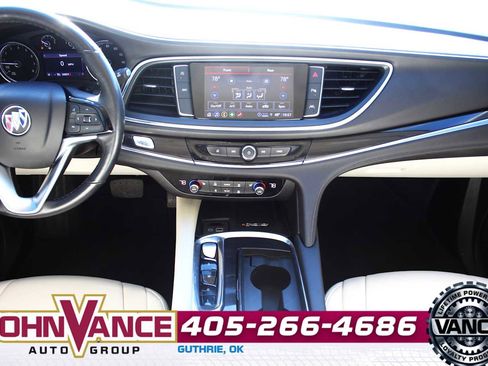Used 2023 Buick Enclave Essence image 29