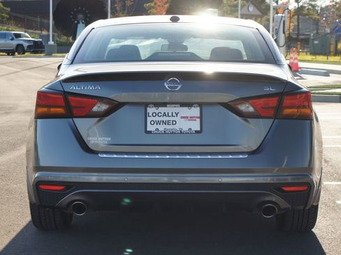 Used 2022 Nissan Altima 2.5 SL image 3
