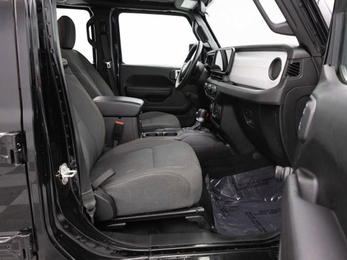 Used 2024 Jeep Gladiator Sport image 26