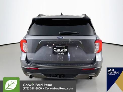 Certified 2022 Ford Explorer XLT w/ Equipment Group 202A AWD/4WD image 9